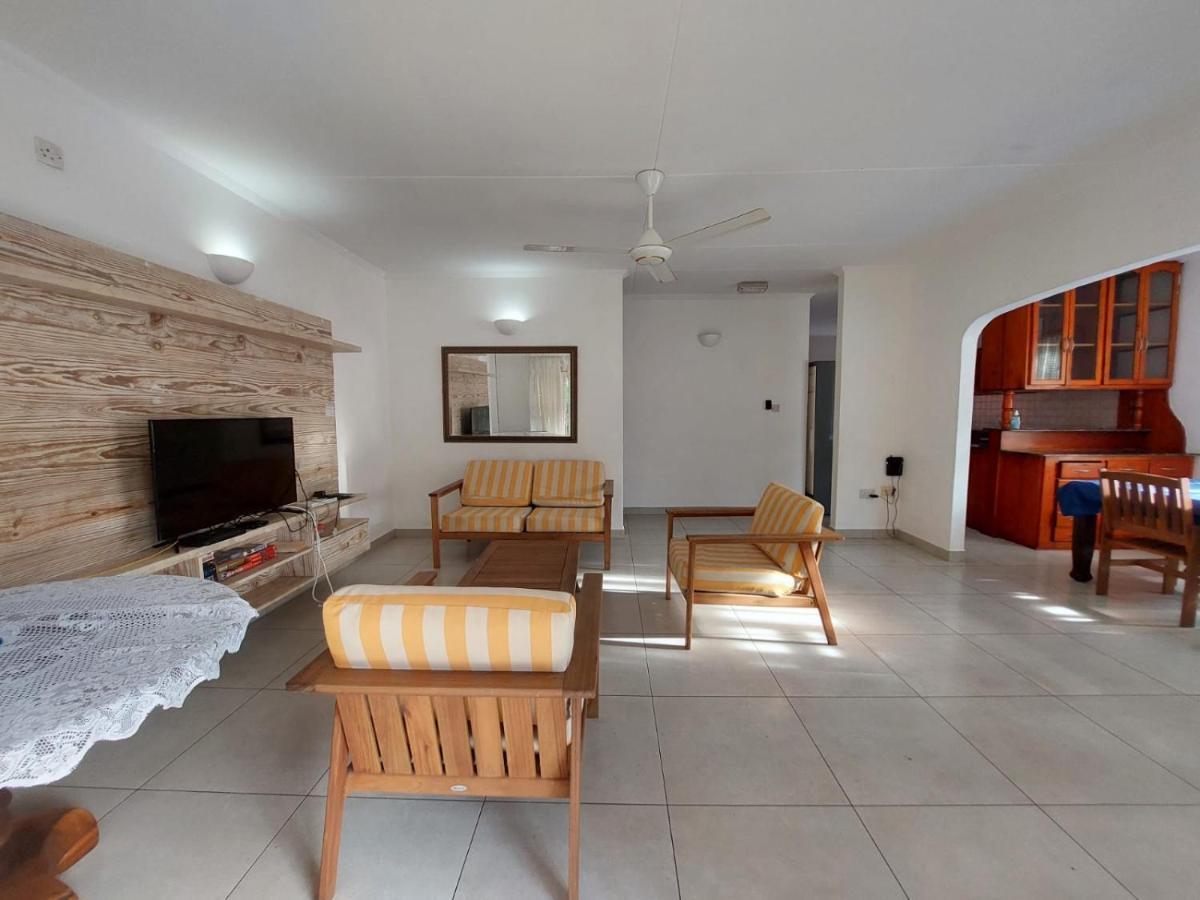 Beau Vallon Villa Self Catering With Pool Dış mekan fotoğraf