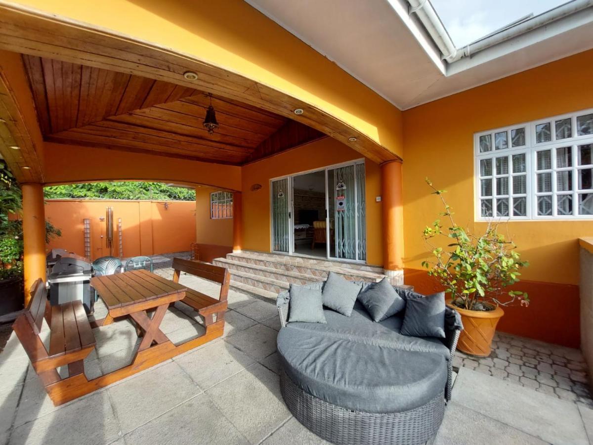 Beau Vallon Villa Self Catering With Pool Dış mekan fotoğraf